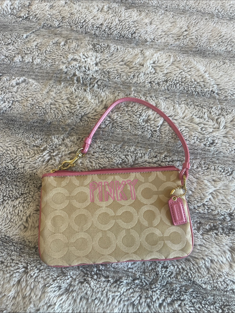 RARE COACH Y2K POPPY CHAN PINKY WRISTLET - Picture 5 of 14